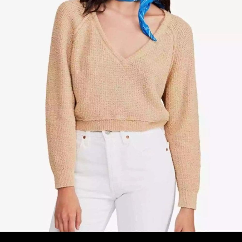 Free People High Low V-Neck Cropped Sweater‎  Cream Size S